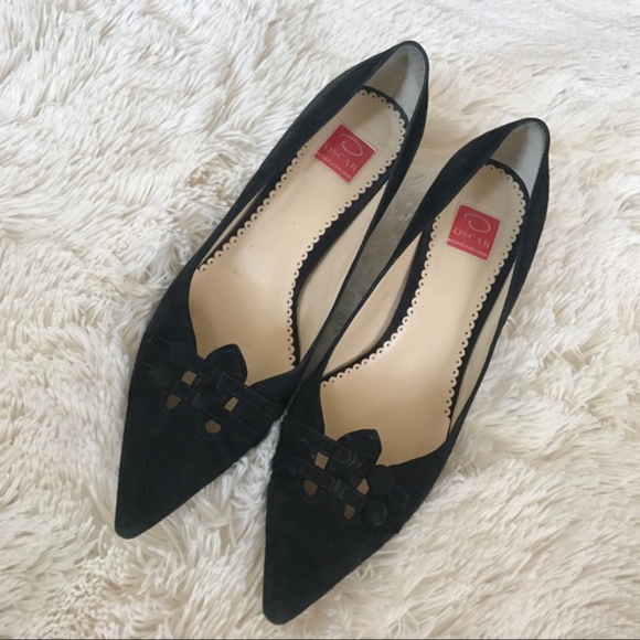 Oscar de la Renta Shoes - NWT Oscar de la Renta Black Patent Kitten Heels S9